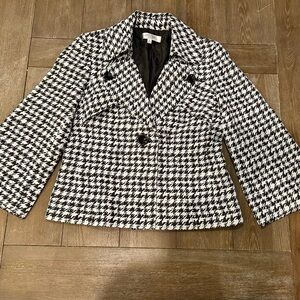 Kasper Black and White Houndstooth Blazer